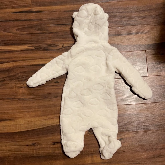 0-3 Month Baby cozy sleeper / winter suit ❄️ - Picture 4 of 4